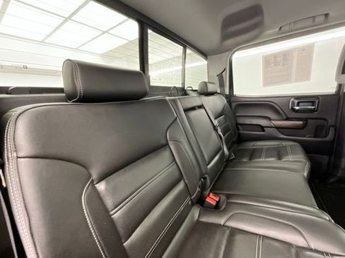 Used 2019 GMC Sierra 3500 Denali image 15