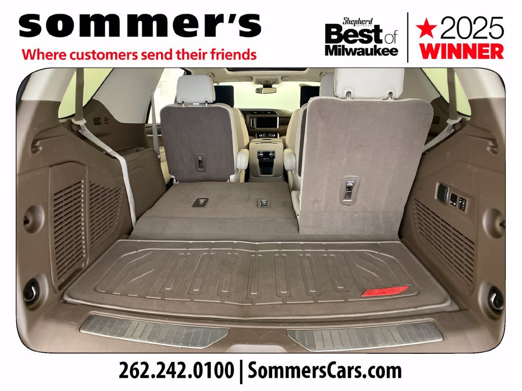 Used 2021 GMC Yukon Denali w/ LPO, Illumination Package AWD/4WD image 28