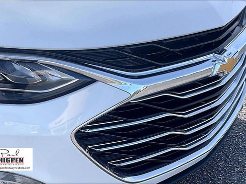 Used 2024 Chevrolet Malibu LT image 27