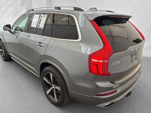 Used 2016 Volvo XC90 T6 Momentum AWD/4WD image 4