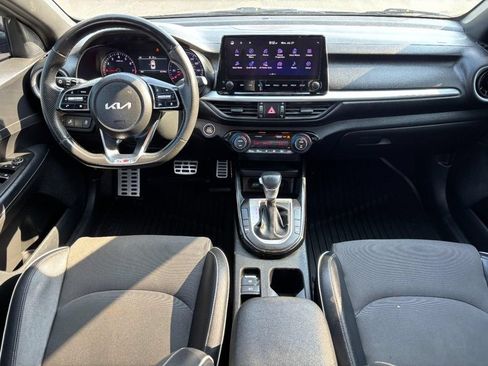 Used 2023 Kia Forte GT-Line w/ GT-Line Technology Package FWD image 11