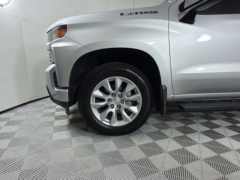 Used 2020 Chevrolet Silverado 1500 Custom w/ Custom Value Package AWD/4WD image 25