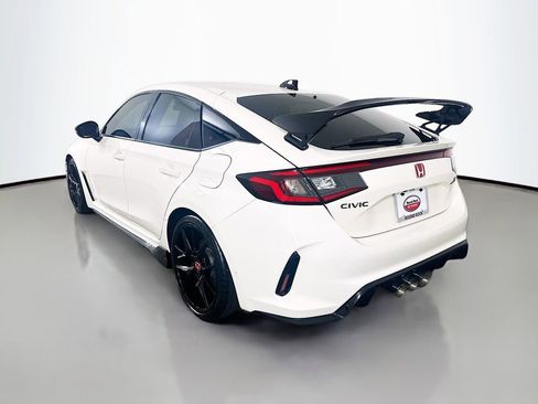 Used 2023 Honda Civic Type R image 7
