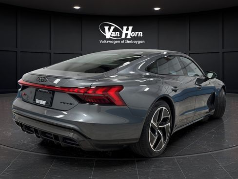 Used 2024 Audi RS e-tron GT w/ Carbon Performance Package AWD/4WD image 7