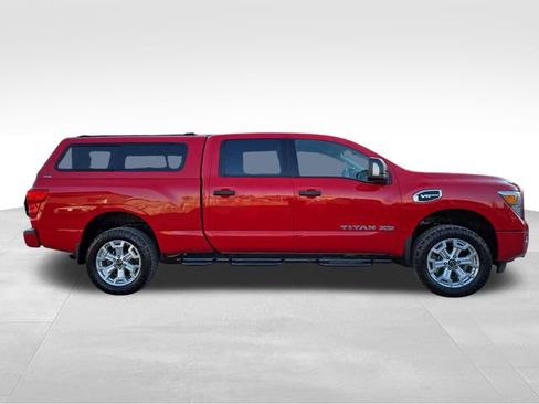Used 2024 Nissan Titan SV w/ SV Convenience Package AWD/4WD image 14