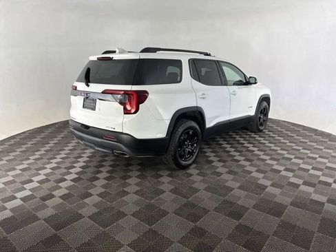 Used 2023 GMC Acadia AT4 w/ GMC Pro Grade Package AWD/4WD image 5