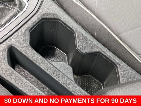 Used 2025 Volkswagen Jetta Sport FWD image 19
