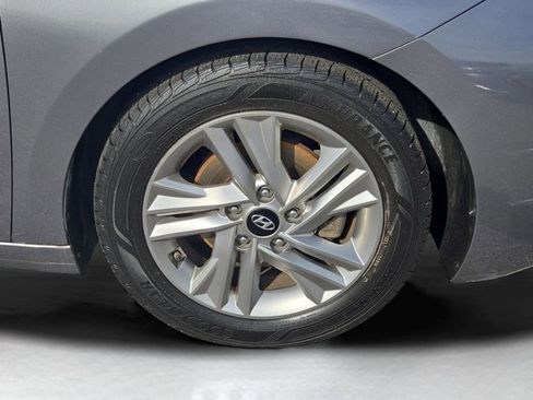 Used 2020 Hyundai Elantra SEL w/ Cargo Package (C1) image 6