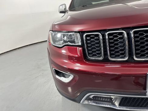 Used 2019 Jeep Grand Cherokee Limited AWD/4WD image 27
