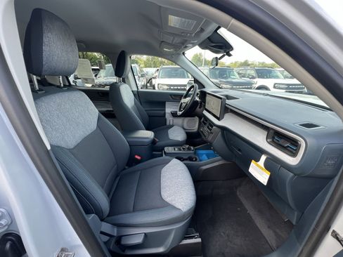 New 2025 Ford Maverick XLT w/ XLT Luxury Package image 26