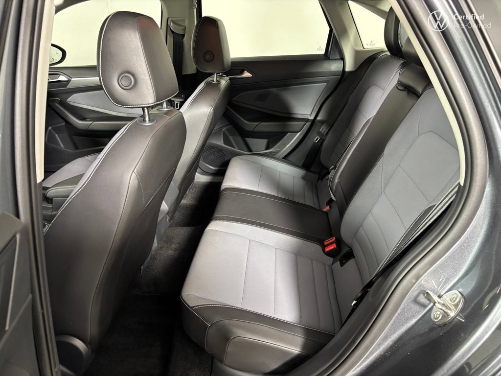 Used 2025 Volkswagen Jetta SE w/ Sunroof Package FWD image 28
