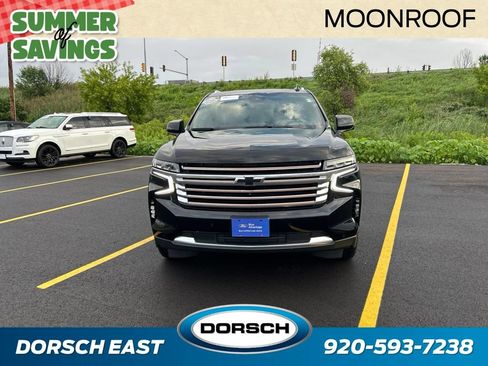 Used 2023 Chevrolet Suburban High Country AWD/4WD image 3