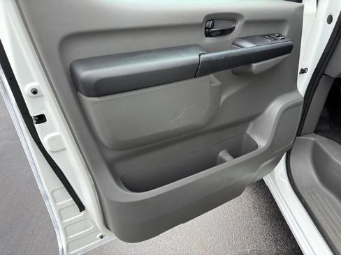 Used 2020 Nissan NV 2500 SV w/ Navigation Package RWD image 14