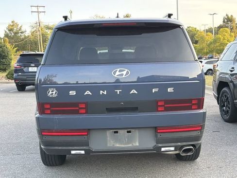 Used 2025 Hyundai Santa Fe SEL FWD image 5