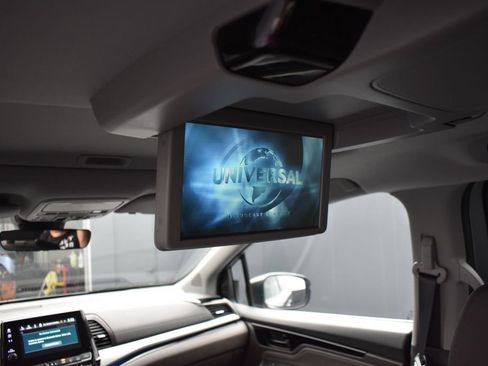 Used 2022 Honda Odyssey Touring image 18