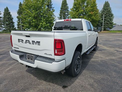 Used 2025 RAM 2500 Laramie AWD/4WD image 6