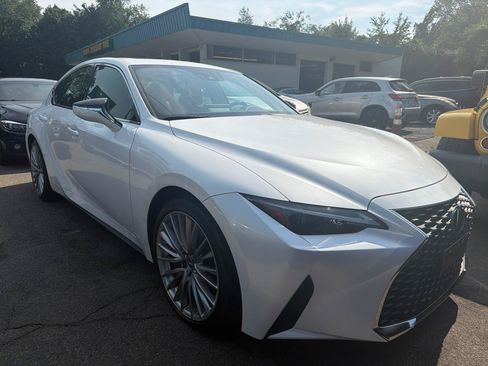 Used 2023 Lexus IS 300 AWD w/ Premium Package image 3