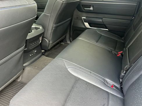 Used 2023 Toyota Tundra Platinum AWD/4WD image 12