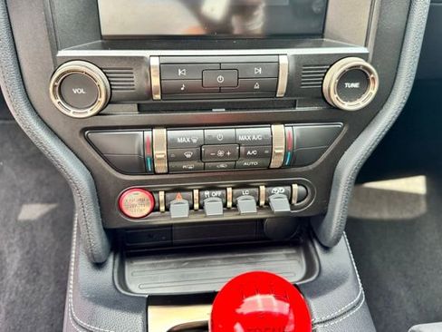 Used 2020 Ford Mustang Shelby GT350 w/ Technology Package RWD image 39