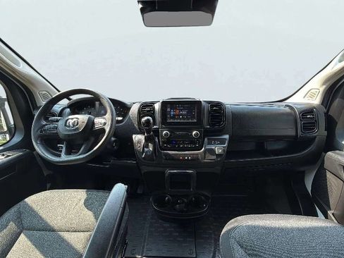 Used 2023 RAM ProMaster 3500 w/ Driver Convenience Group image 8