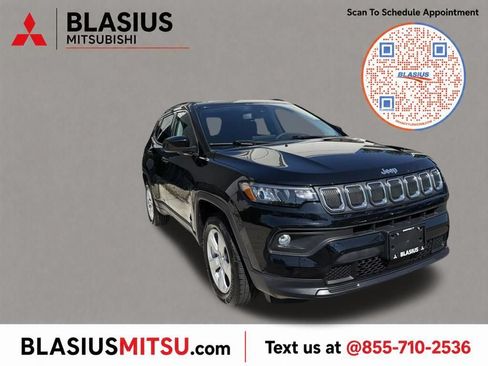 Used 2022 Jeep Compass Latitude AWD/4WD image 4