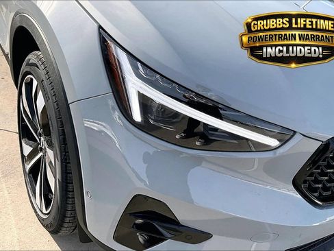 New 2026 Volvo XC40 B5 Ultra w/ Climate Package AWD/4WD image 34