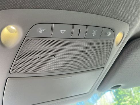 Used 2019 Nissan Sentra SV w/ Electronics Package FWD image 19