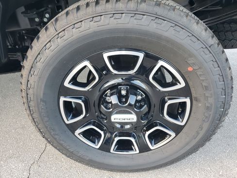 New 2026 Ford F350 Platinum image 8