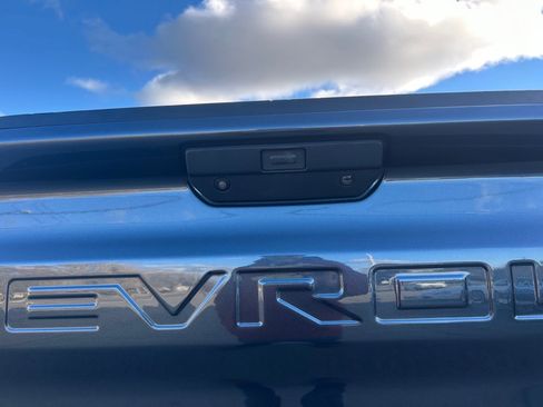 Used 2019 Chevrolet Silverado 1500 Custom w/ Custom Convenience Package image 13