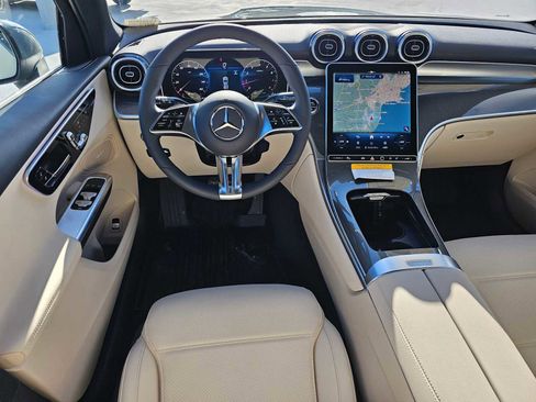 New 2026 Mercedes-Benz GLC 300 4MATIC image 18