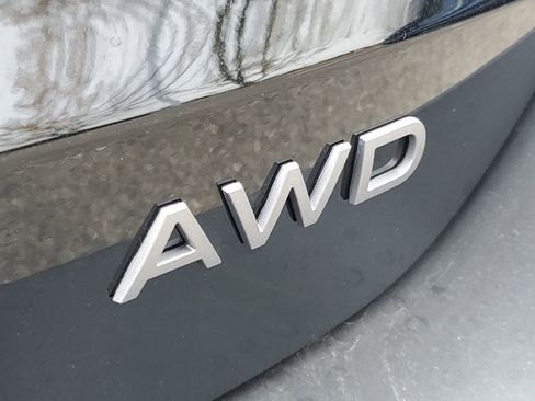 New 2026 Nissan Kicks SV image 6