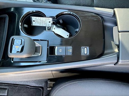 New 2026 Nissan Rogue SV image 7