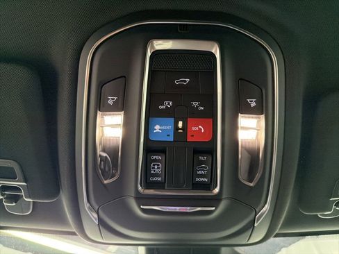 New 2025 Jeep Grand Cherokee L Altitude AWD/4WD image 26