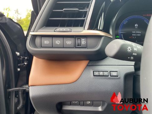 New 2026 Toyota Crown Signia AWD/4WD image 34