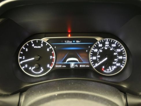 Used 2024 Nissan Sentra SV FWD image 20