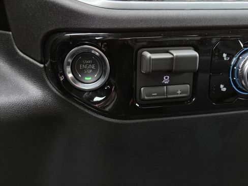 New 2026 GMC Sierra 1500 Elevation w/ Elevation Select Package AWD/4WD image 22