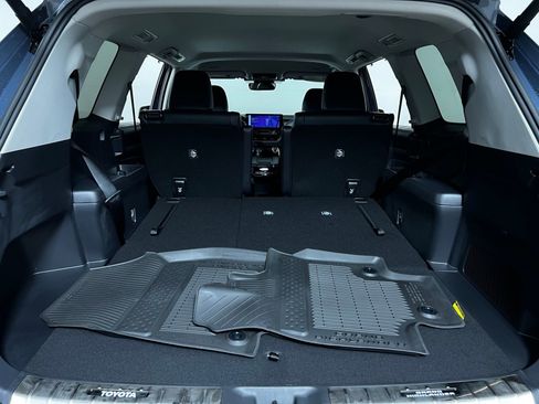 Certified 2026 Toyota Grand Highlander XLE image 27
