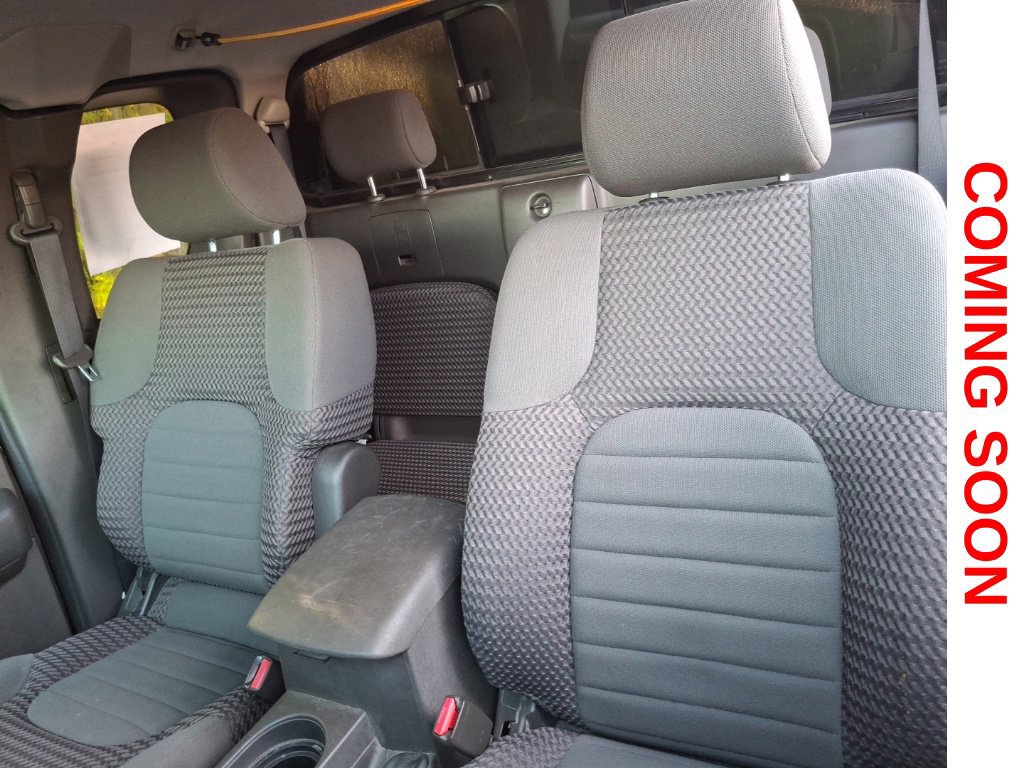 Used 2009 Nissan Frontier SE w/ SE Value Truck Pkg AWD/4WD image 12