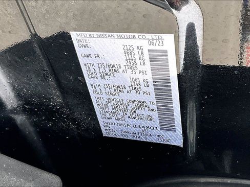 Used 2023 Nissan Rogue SV image 36