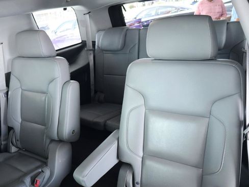 Used 2016 Chevrolet Tahoe LT w/ Luxury Package RWD image 32