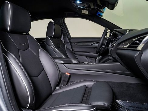 Used 2023 Cadillac CT5 V Blackwing w/ Driver Assist Package image 15