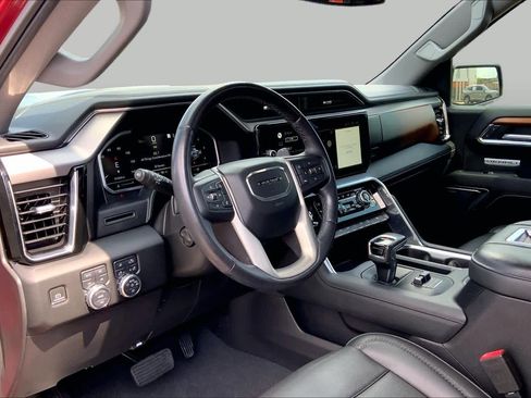 Used 2022 GMC Sierra 1500 Denali AWD/4WD image 16