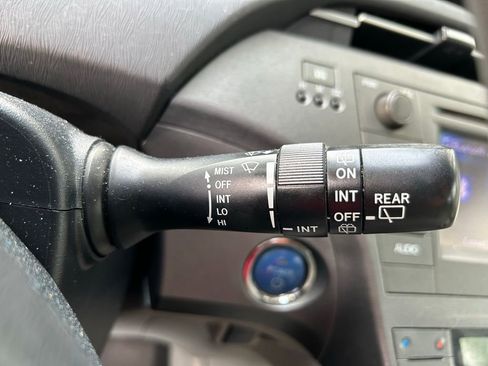 Used 2014 Toyota Prius Two FWD image 20