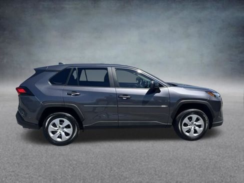 Used 2025 Toyota RAV4 LE AWD/4WD image 7