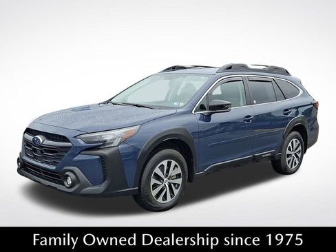 Used 2024 Subaru Outback Premium AWD/4WD image 3