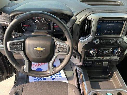Used 2023 Chevrolet Silverado 2500 LT w/ Convenience Package AWD/4WD image 8