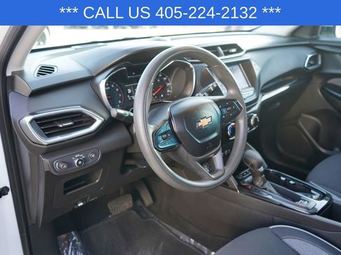 Used 2023 Chevrolet TrailBlazer LT image 15