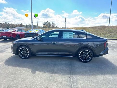 New 2026 Kia K4 GT-Line image 5