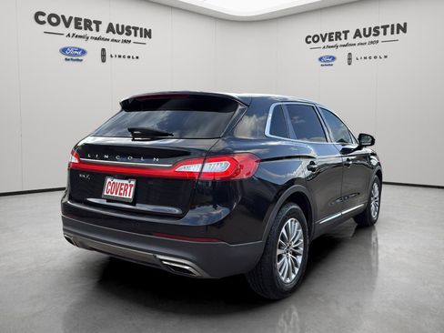 Used 2016 Lincoln MKX Select image 3