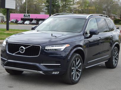 Used 2017 Volvo XC90 T6 Momentum w/ Vision Package
